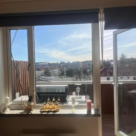 Topsetasje-leil Helsfyr Ink Blk Oslo